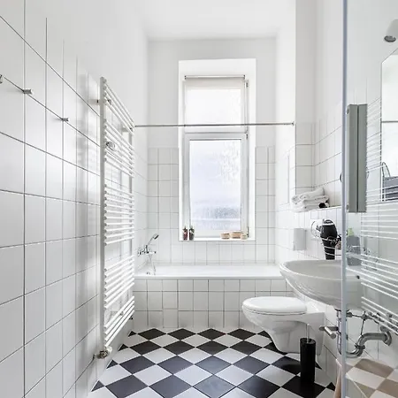 Limehome Berlin Malmoeer Strasse Exterior photo