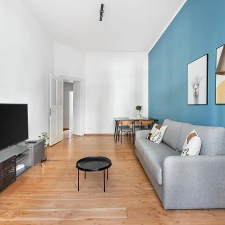 Limehome Berlin Malmoeer Strasse Exterior photo