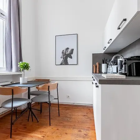 Limehome Berlin Malmoeer Strasse Exterior photo